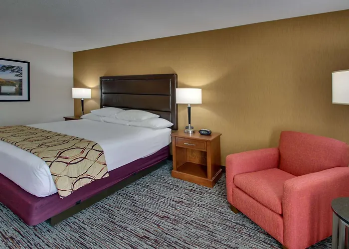 Drury Inn & Suites Bowling Green