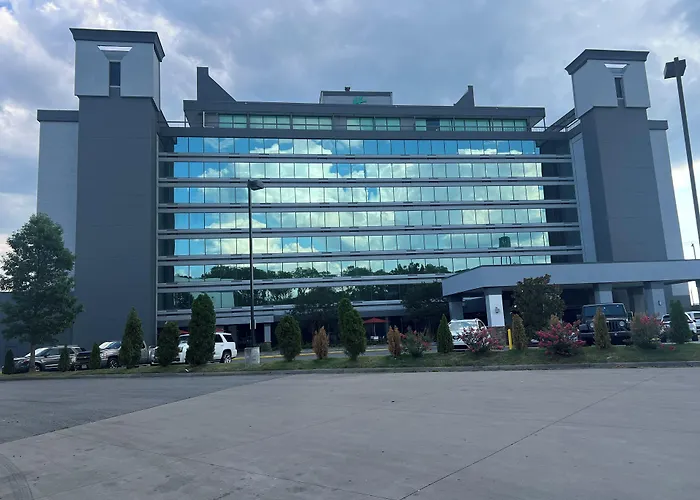 Holiday Inn Nashville Downtown - Stadium By Ihg